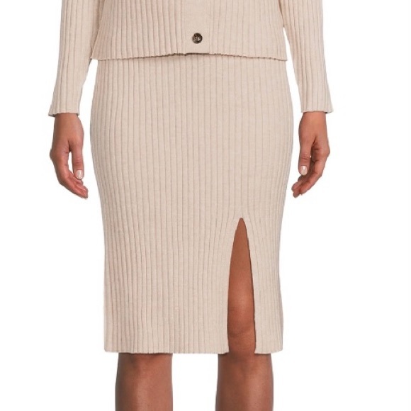 Time and Tru Rib Knit 3pc. Set - Picture 5 of 7